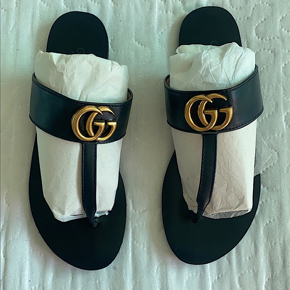 Guess Sandals